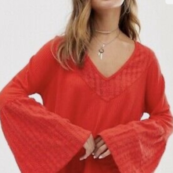 Free People Parisian nights Bell Sleeve eyelet bolo blouse - Picture 3 of 14